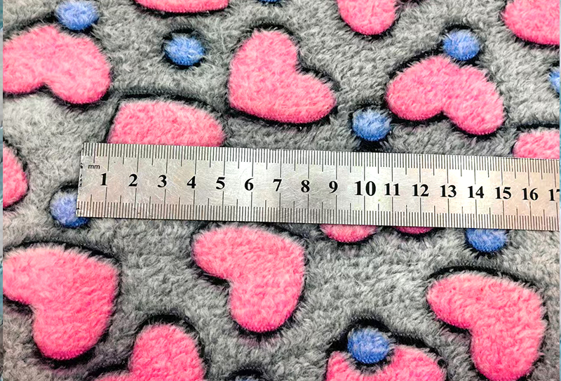 230 g/m2 160 cm Kétoldalas flanel 3D nyomtatott plüss szövet 230 g/m2 160 cm Kétoldalas flanel 3D nyomtatott plüss szövet