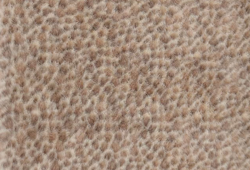 160 mm széles Európai nyérc mintás leopárdmintás faux nerc szövet 160 mm széles Európai nyérc mintás leopárdmintás faux nerc szövet